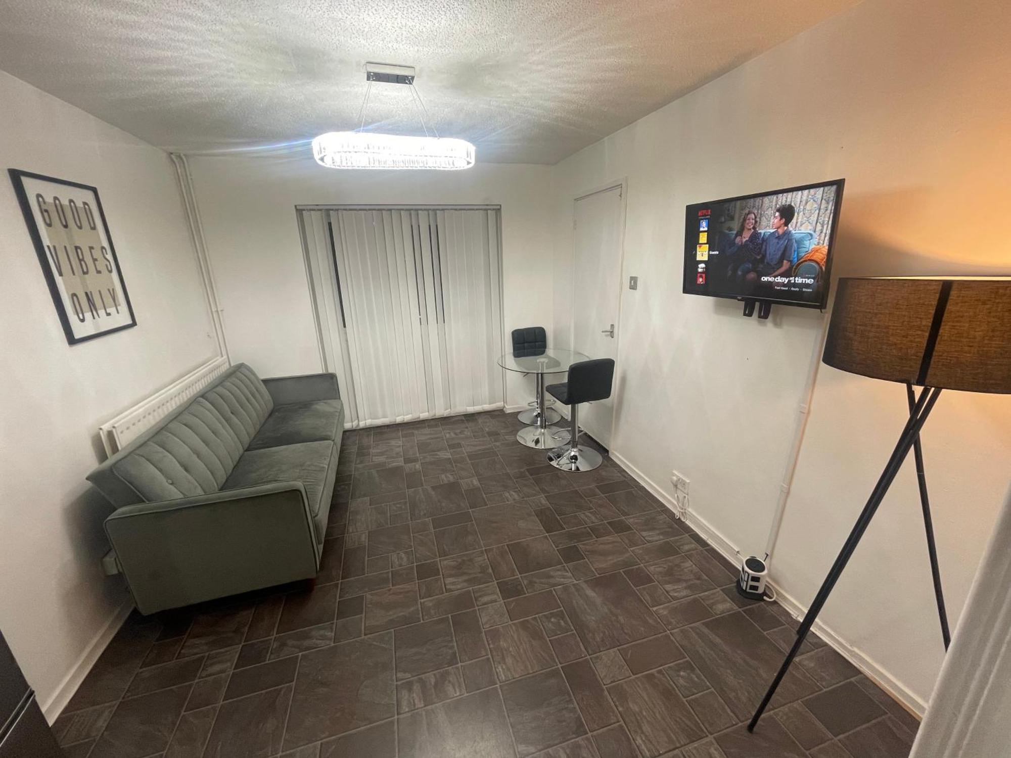 New! 4 Bedroom London House With Garden And Lawn Dış mekan fotoğraf