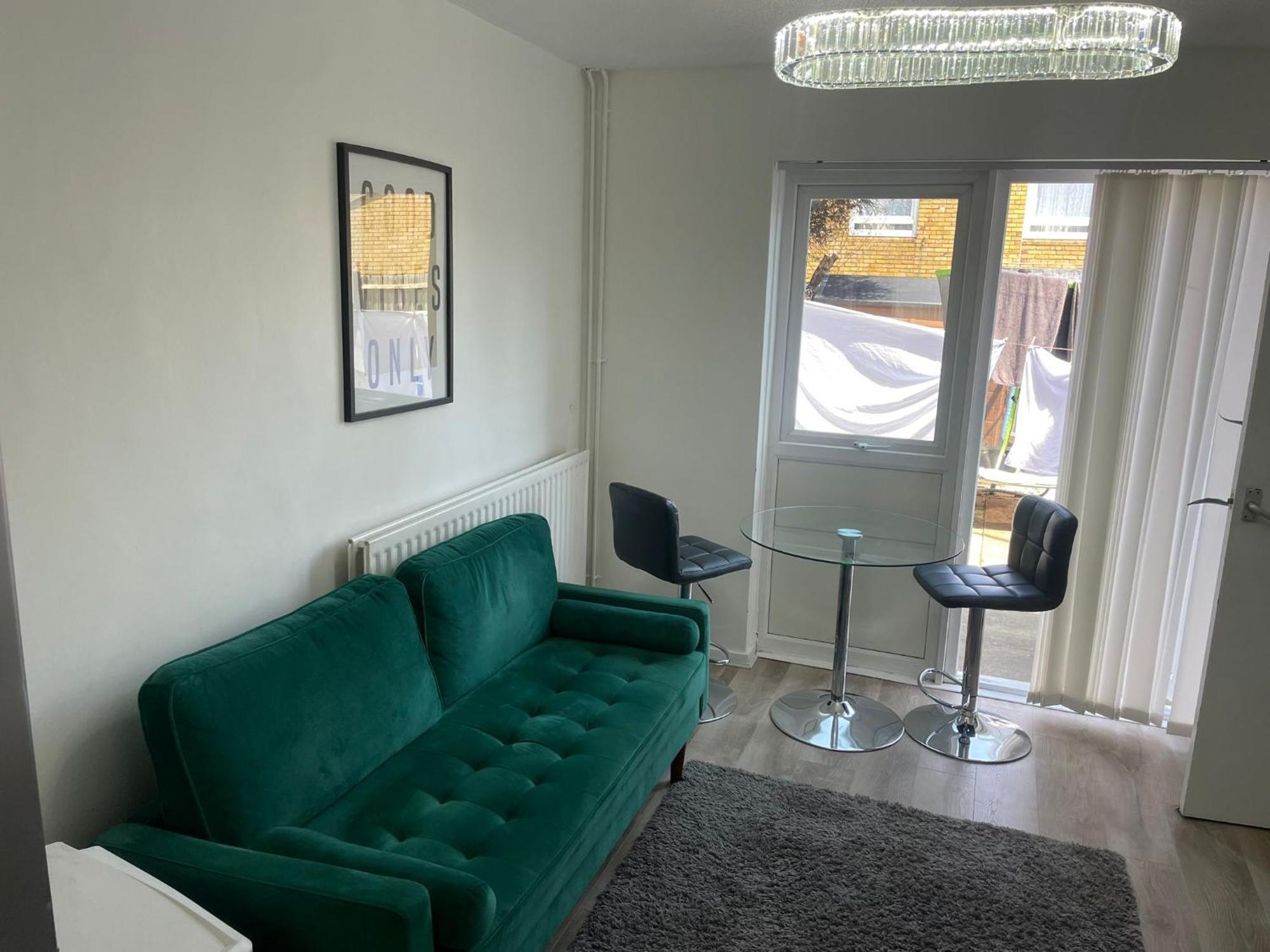 New! 4 Bedroom London House With Garden And Lawn Dış mekan fotoğraf